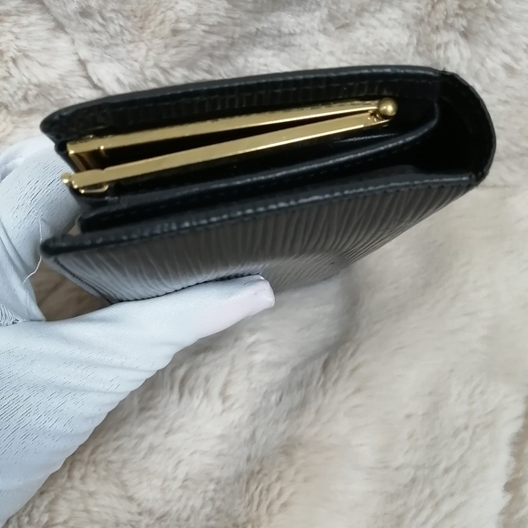 Authentic VUITTONPortefeuille en cuir Twist - Picture 9 of 11